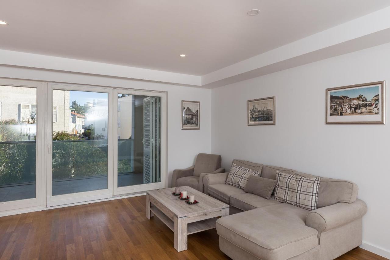 Nav Apartmán